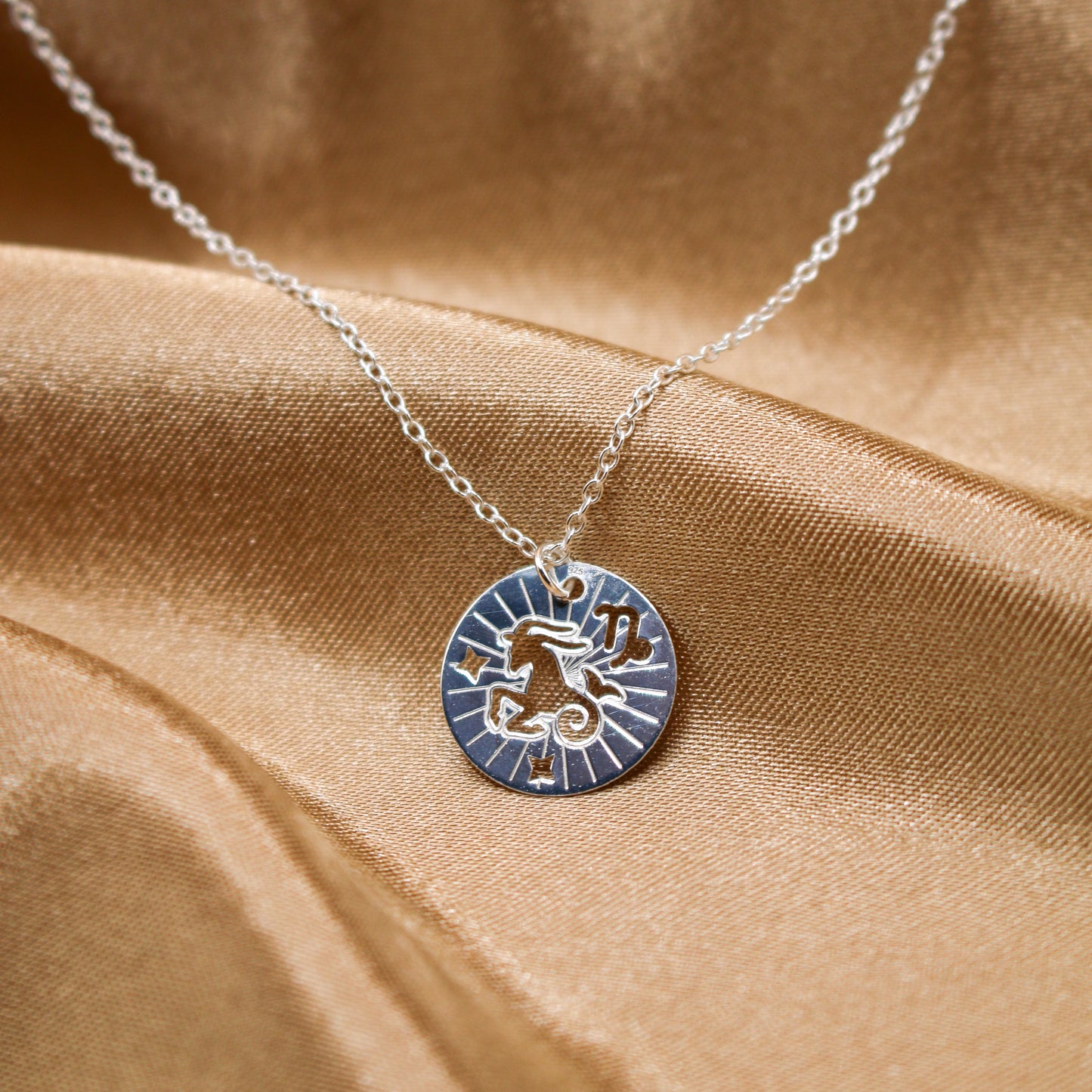 Steinbock Silber Halskette